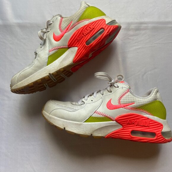 Nike Air Max Excee White/hot Punch Sneakers FJ4571-100 Woman’s US 7 - Picture 1 of 4